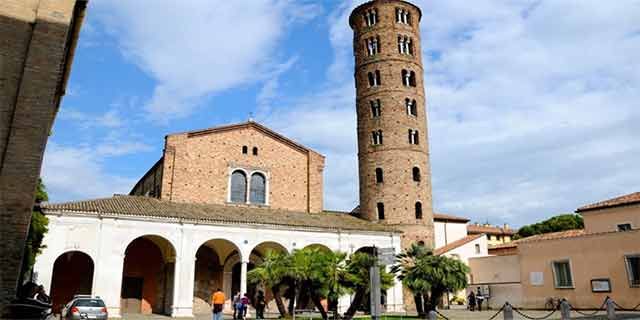 Discover Ravenna in Romagna the city of ancient history
