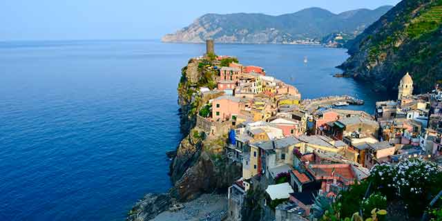 Hiking along the Blue Trail to discover Cinque Terre - Pic 7