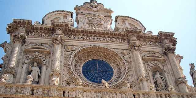 Lecce and its beautiful Baroque churches and monuments