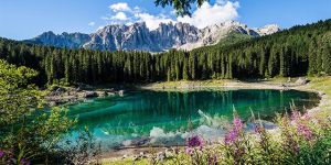 Holidays in the Dolomites: lake Carezza and Marmolada