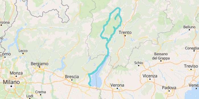 The scenic road from Desenzano to Dolomites Brenta group - Mappa